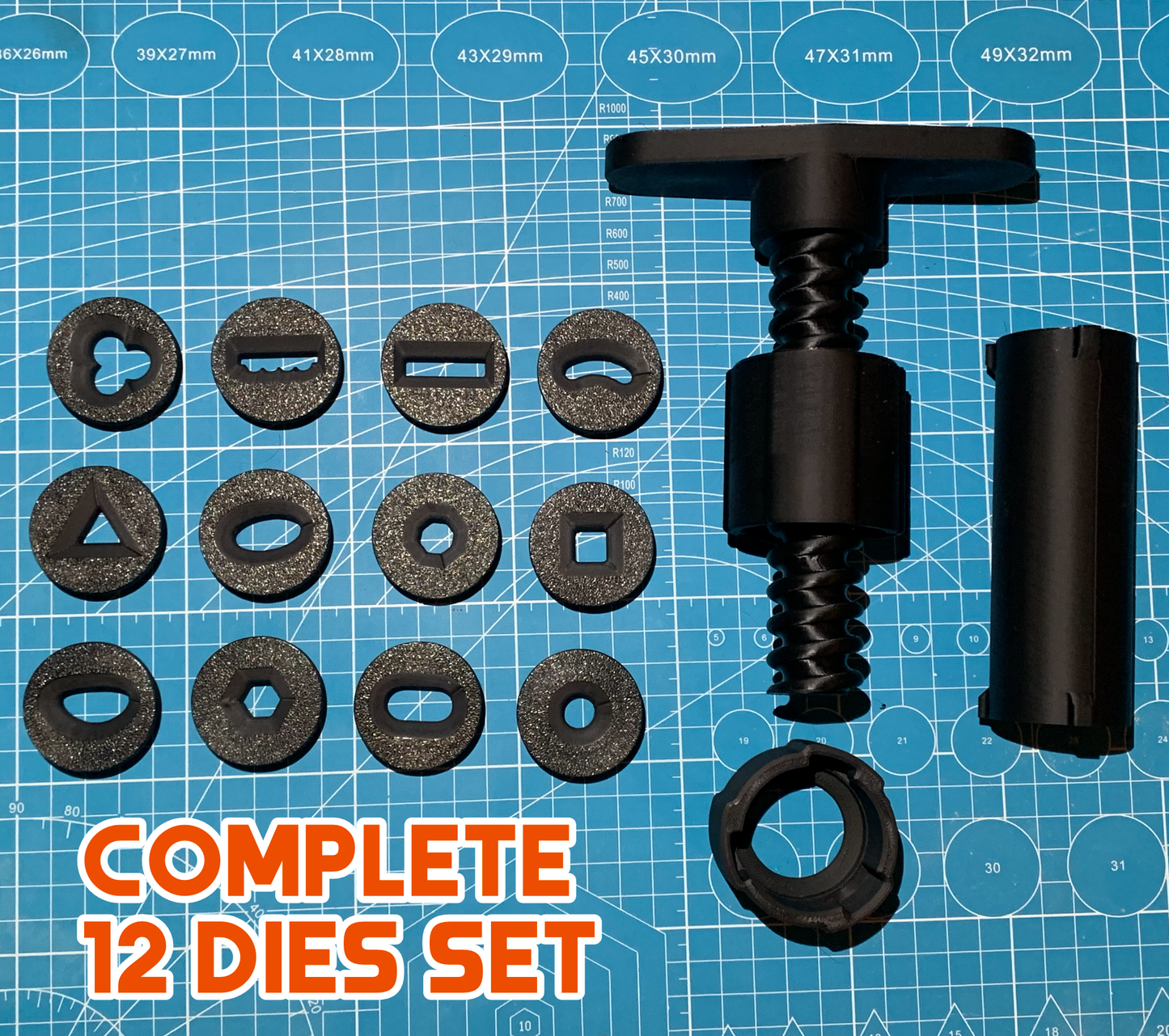 Handheld Screw Extruder for Clay with Interchangeable Dies